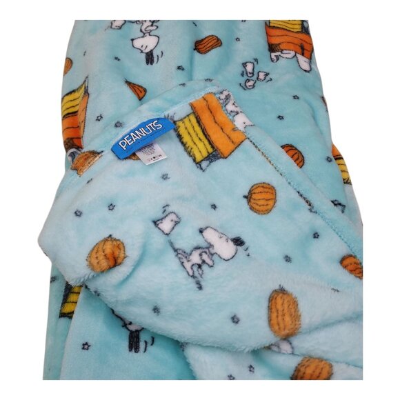 Peanuts Snoopy Pet Plush Throw Blanket Pumpkins Fall Ghosts Halloween Berkshire - Picture 7 of 9